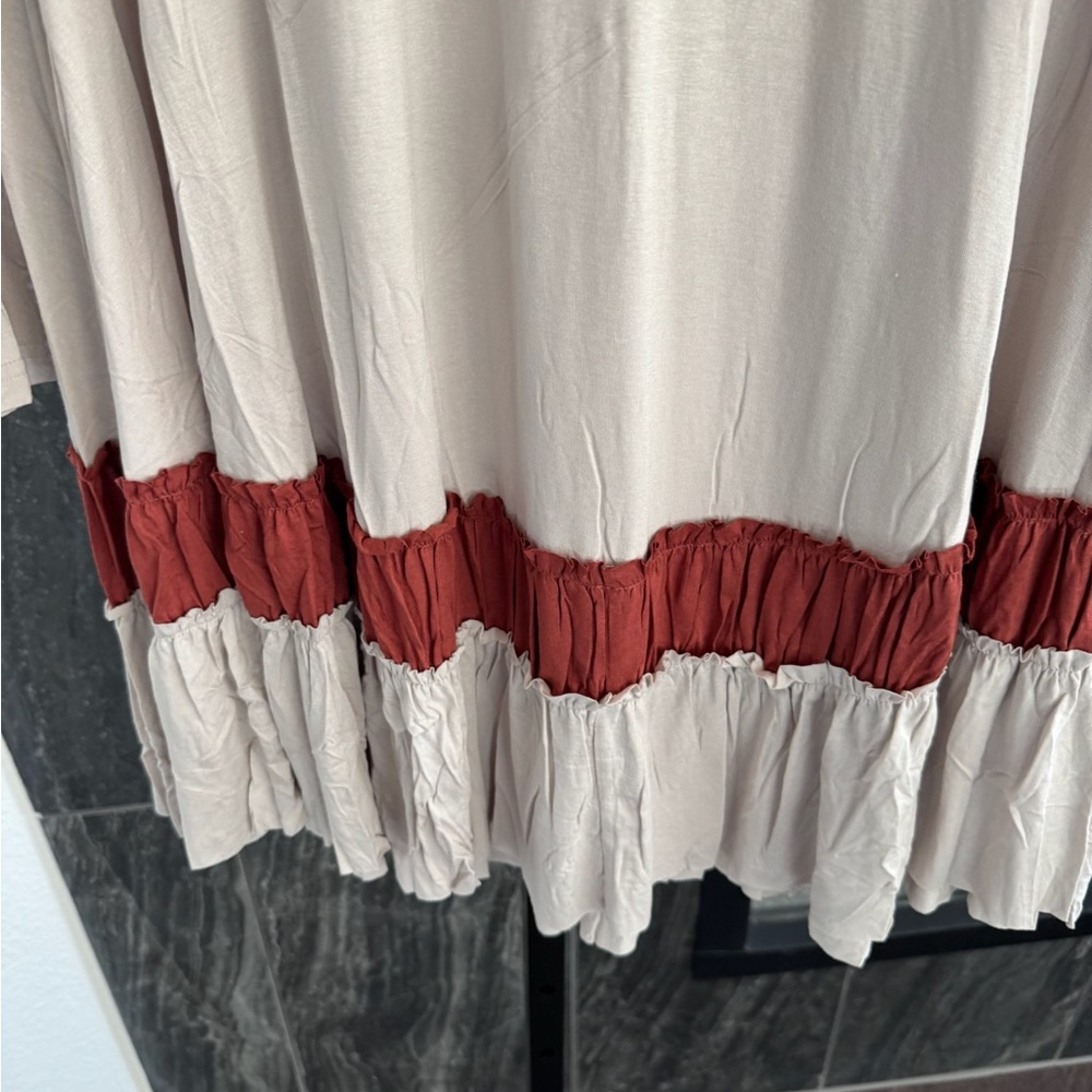 Easel Ruffle Bottom Dress NWT - Picture 5 of 5